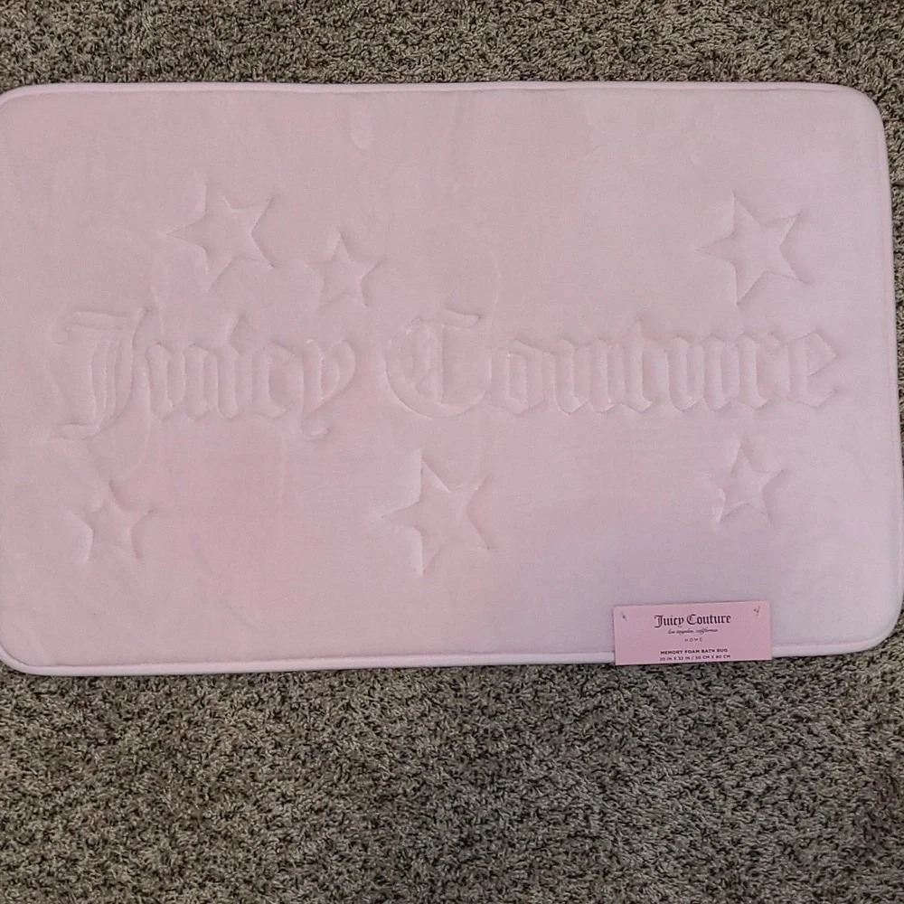 Juicy Couture Blush Pink Star Bath Mat - 20x32